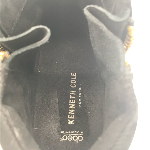 Kenneth Cole Sneaker, Madyson HighTop.  shoe size 9 - Picture 11 of 12